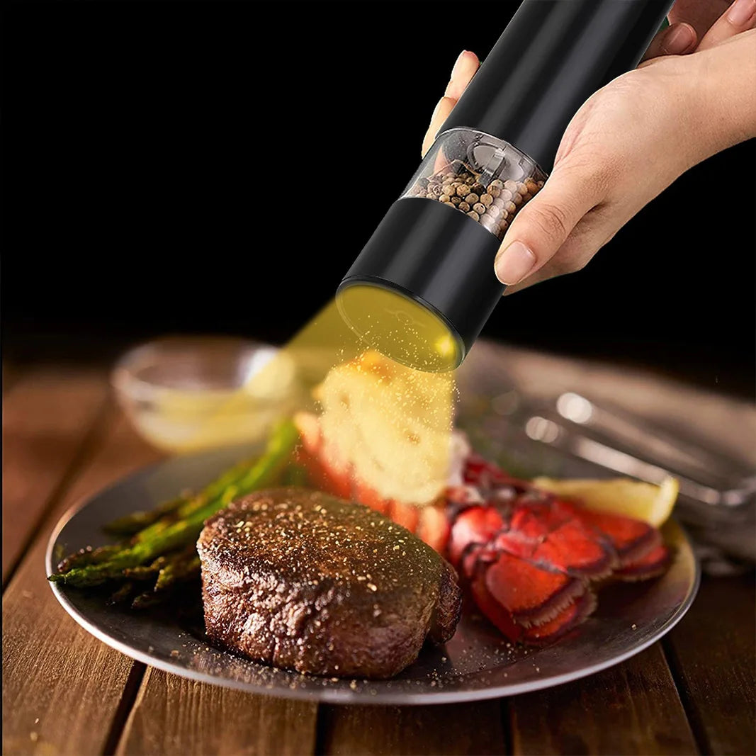 2pcs Electric Spice Mills Kicthen Pepper Grinder Automatic Salt and Pepper Shaker Kicthen Gadgets USB Charging With LED Light